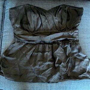 White House and black market Pleated Poplin strapless bustier size 8 100% silk